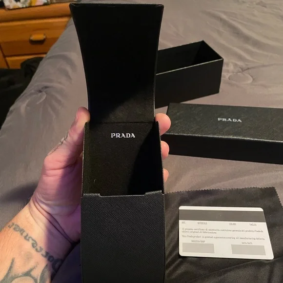 Prada 65ZS Gold/Oval Lense - Picture 11 of 12